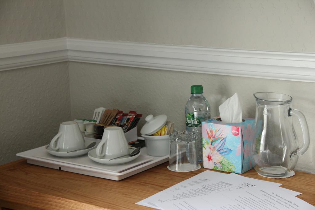 The Swan Inn Sturminster Newton Extérieur photo